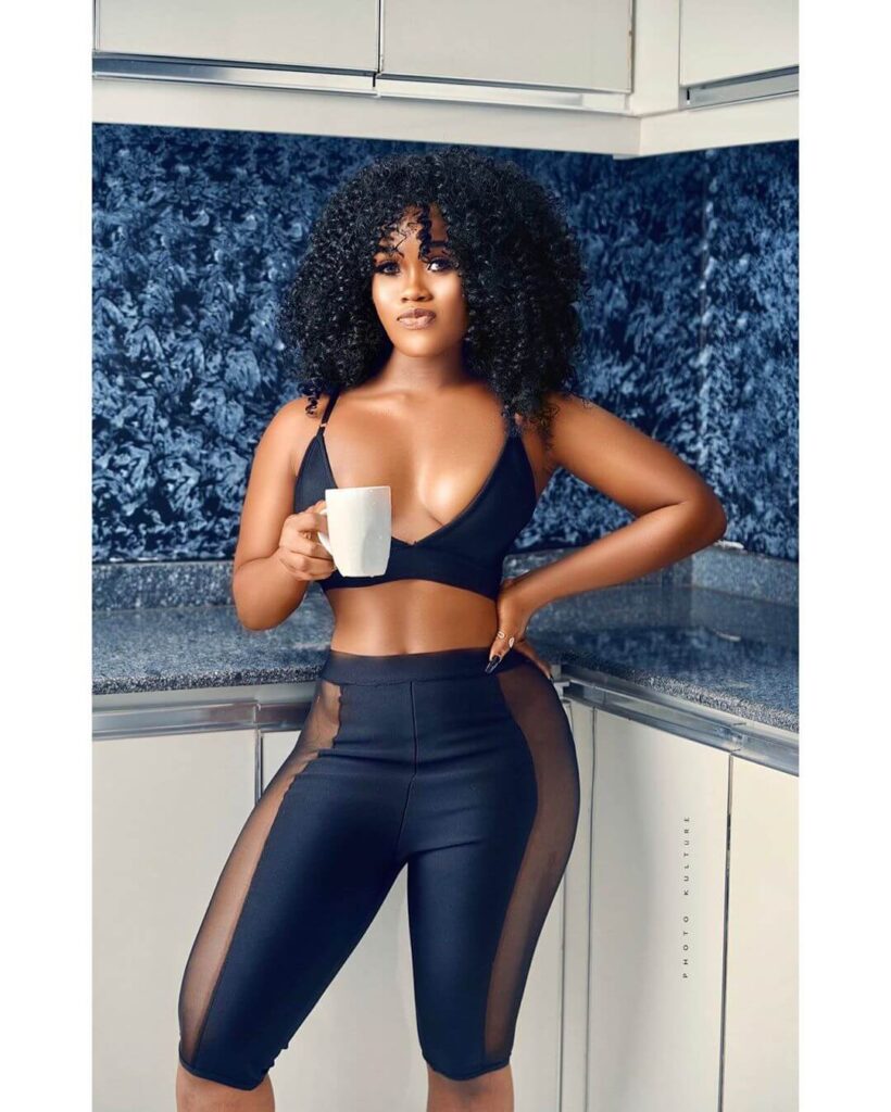 BBNaija Cee-C Resurfaces From Self Isolation After AMVCA 2020